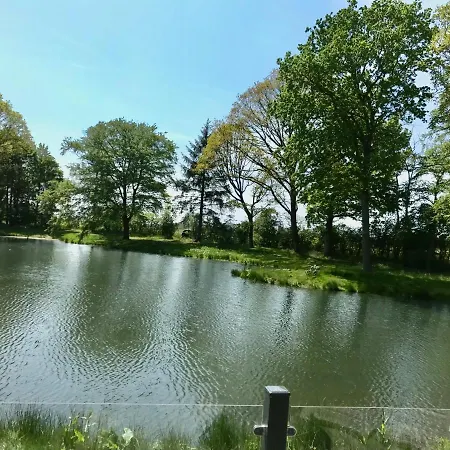 Rowan Boutique For Couples With A Dog York