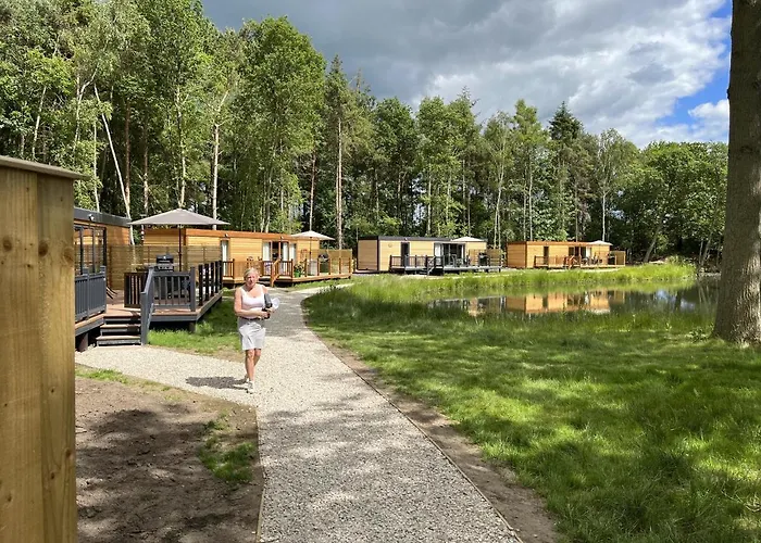 Rowan Boutique For Couples With A Dog