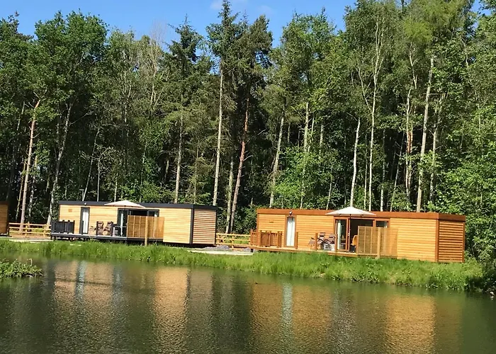 Rowan Boutique For Couples With A Dog Йорк