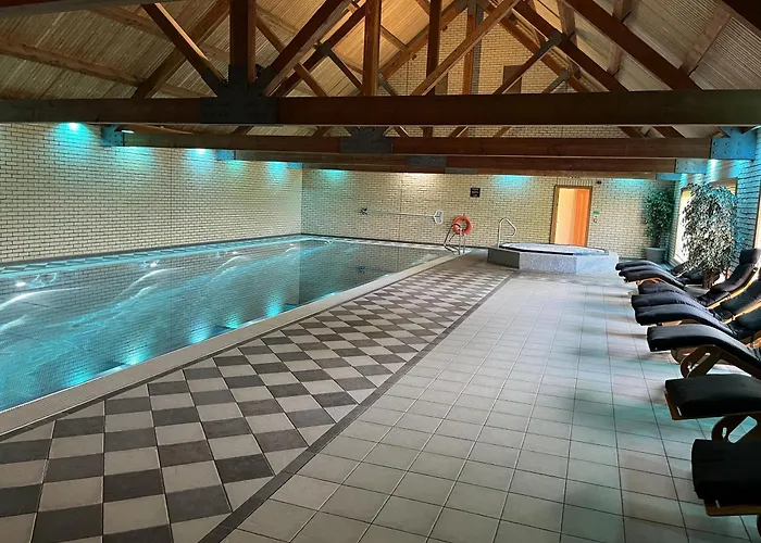 Rowan Boutique For Couples With A Dog * Йорк