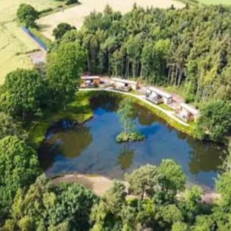 Rowan Boutique For Couples With A Dog * ヨーク