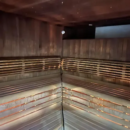 Rowan Boutique For Couples With A Dog * ヨーク